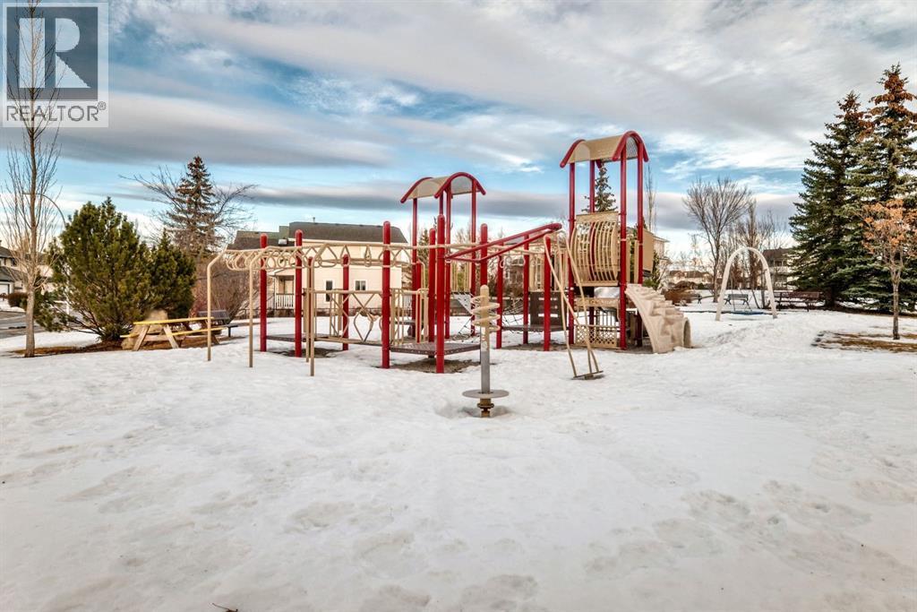 3708 Douglas Ridge Way Se, Calgary, Alberta  T2Z 3B6 - Photo 47 - A2277381