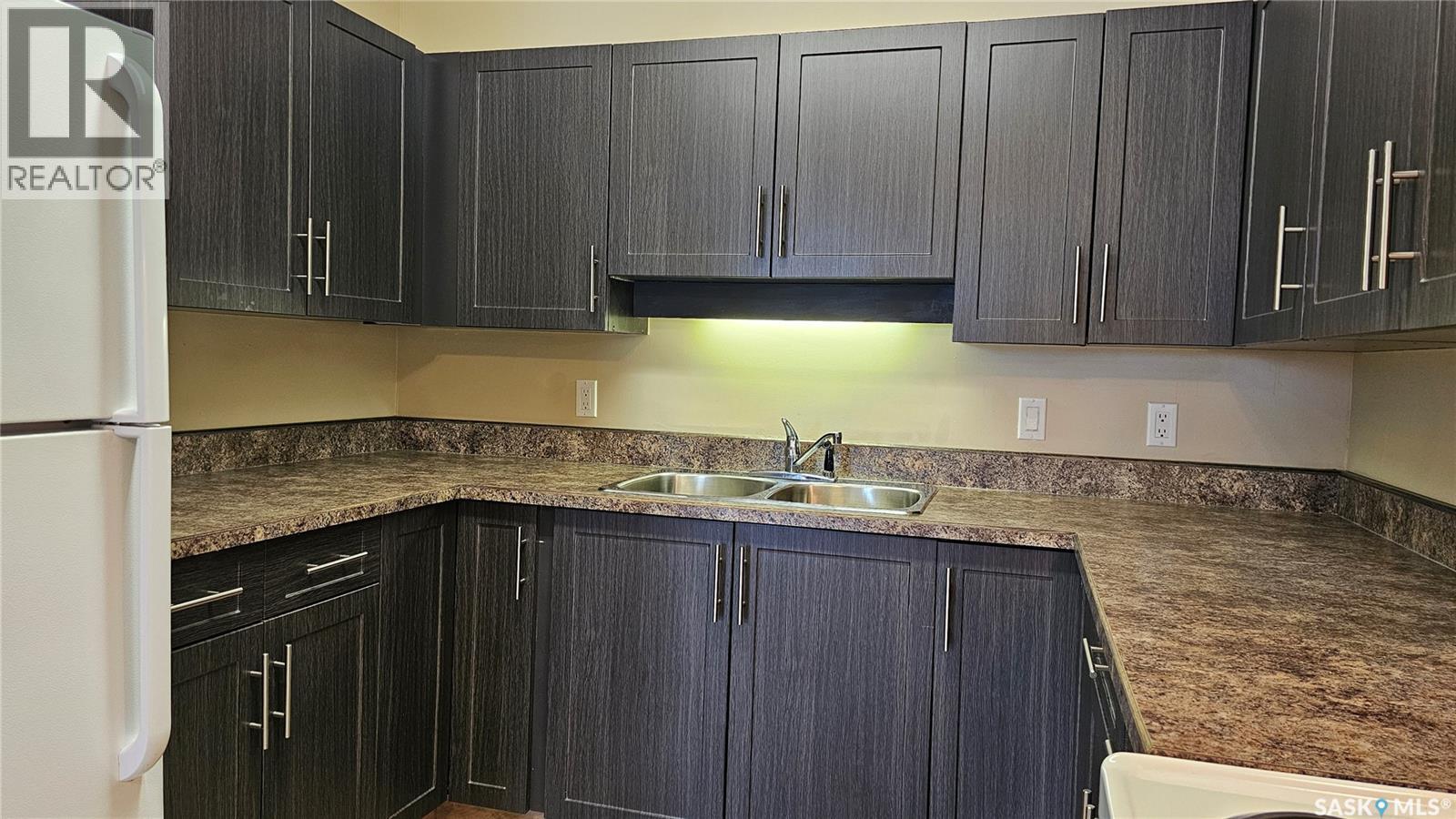 103 631 5th Avenue, Humboldt, Saskatchewan  S0K 2A0 - Photo 3 - SK026762