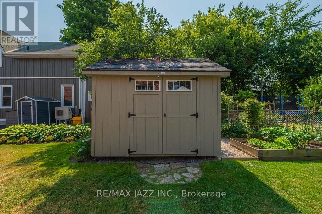 118 Richard Street, Greater Napanee, Ontario  K7R 2T4 - Photo 30 - X12329559