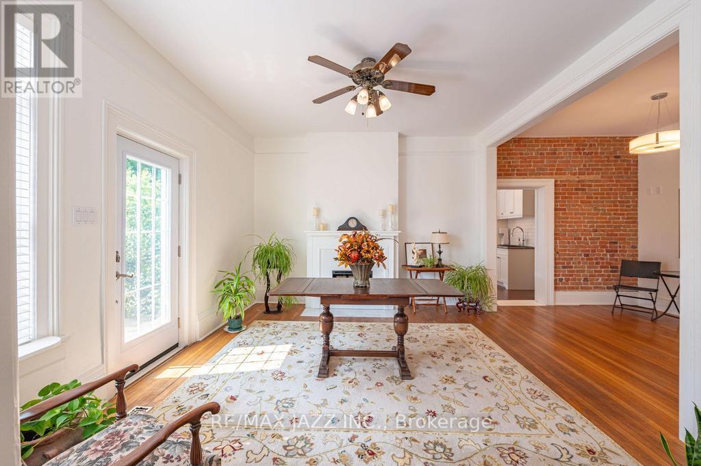 118 Richard Street, Greater Napanee, Ontario  K7R 2T4 - Photo 6 - X12329559