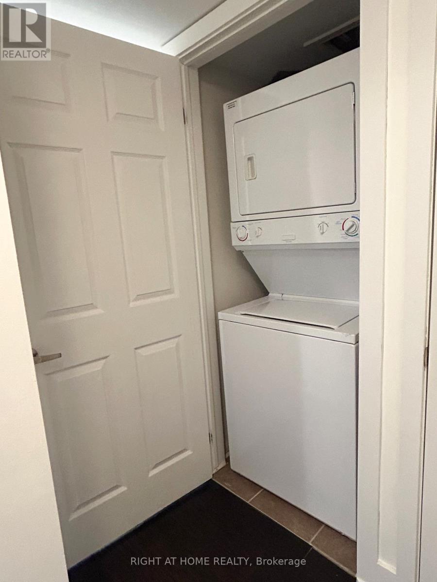 5 - 3032 Clayhill Road, Mississauga, Ontario  L5B 0B1 - Photo 14 - W12685036