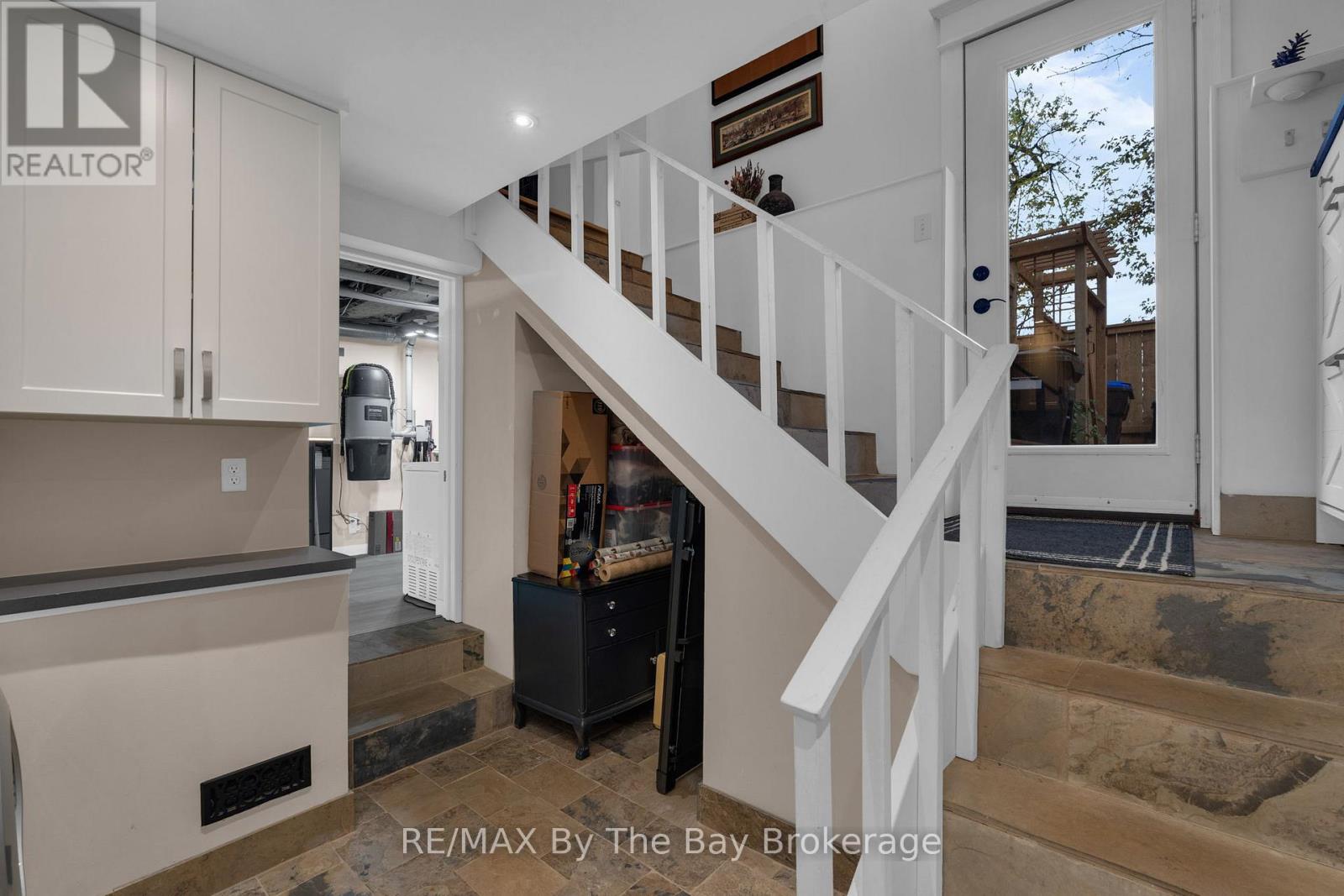 206 Centennial Drive, Midland, Ontario  L4R 5J4 - Photo 23 - S12693140