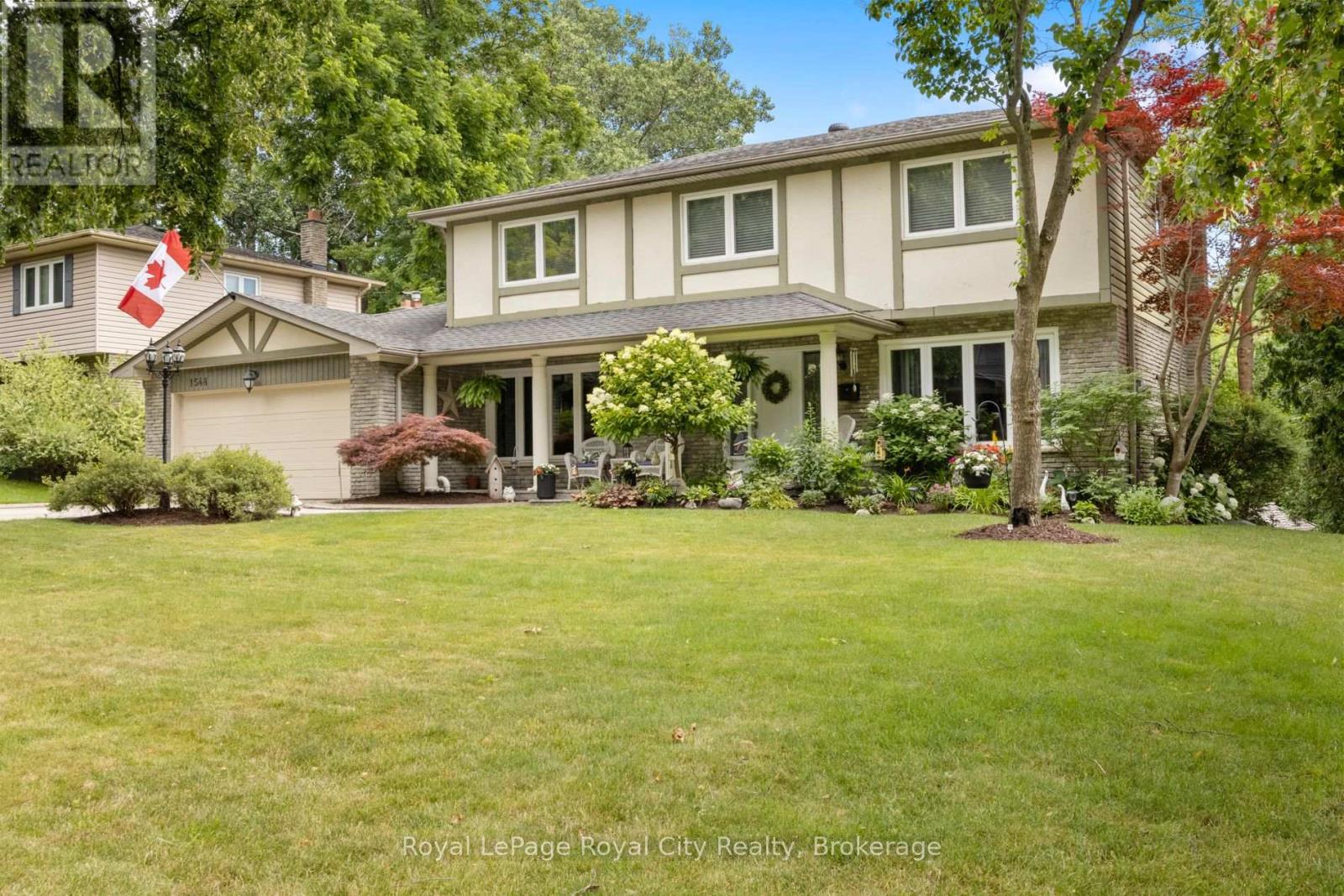 1548 Troika Court, Mississauga (Lorne Park), Ontario  L5J 4C4 - Photo 2 - W12693188