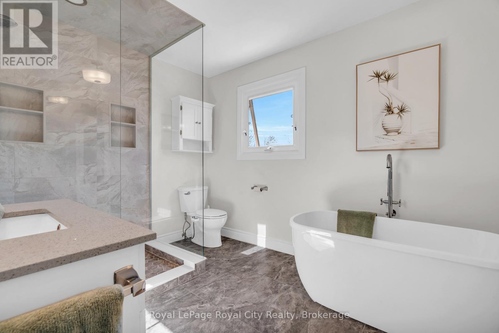 1548 Troika Court, Mississauga (Lorne Park), Ontario  L5J 4C4 - Photo 22 - W12693188