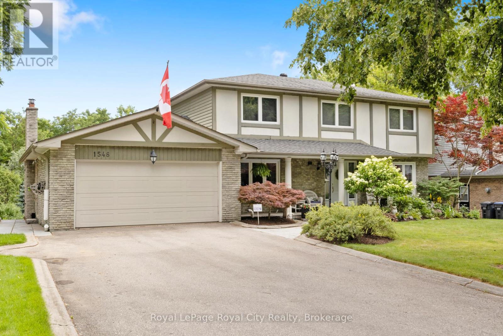 1548 Troika Court, Mississauga (Lorne Park), Ontario  L5J 4C4 - Photo 3 - W12693188