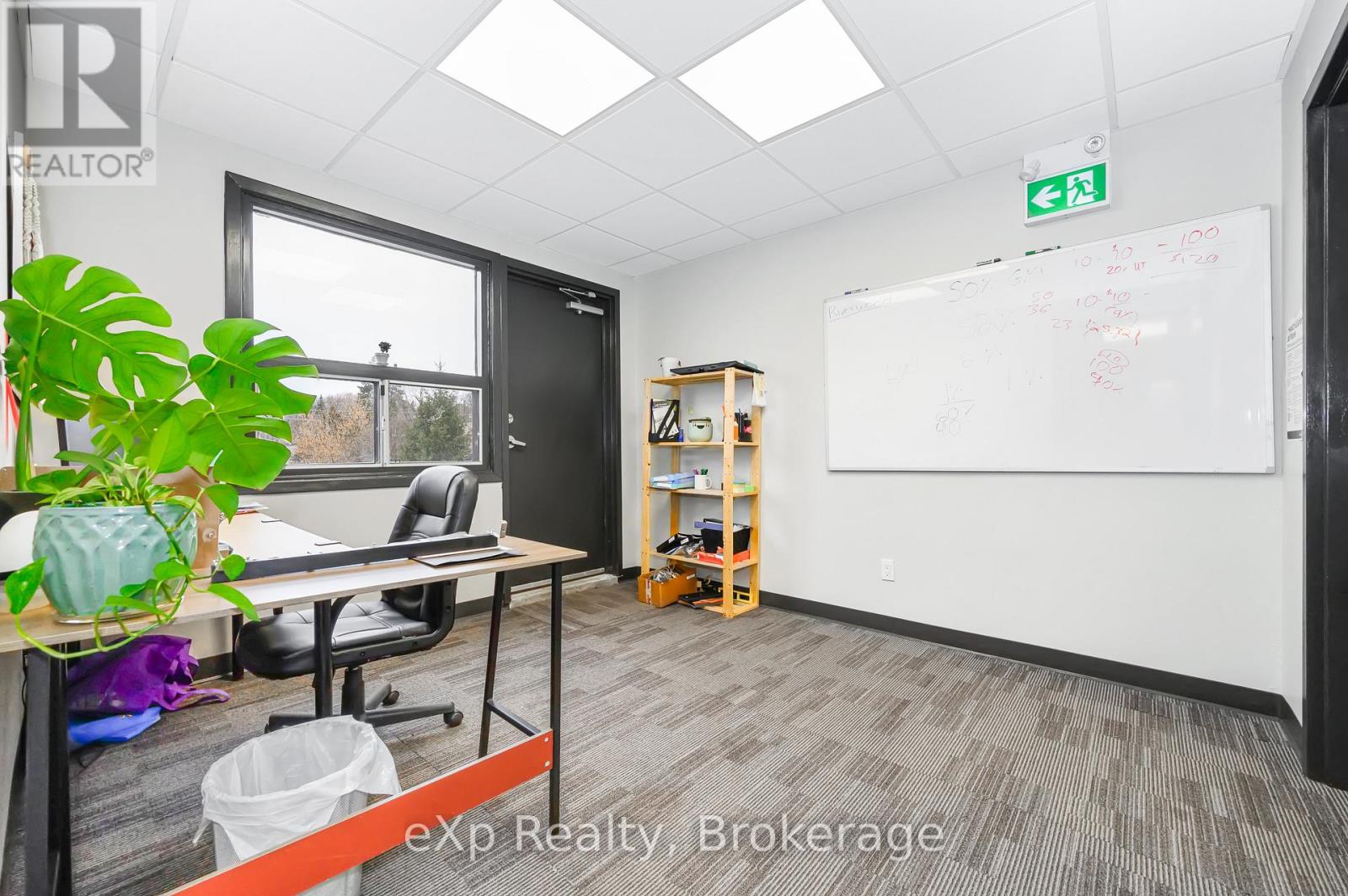 B - 37 Empire Street, Guelph (St. Patrick's Ward), Ontario  N1E 2Y4 - Photo 19 - X12693286