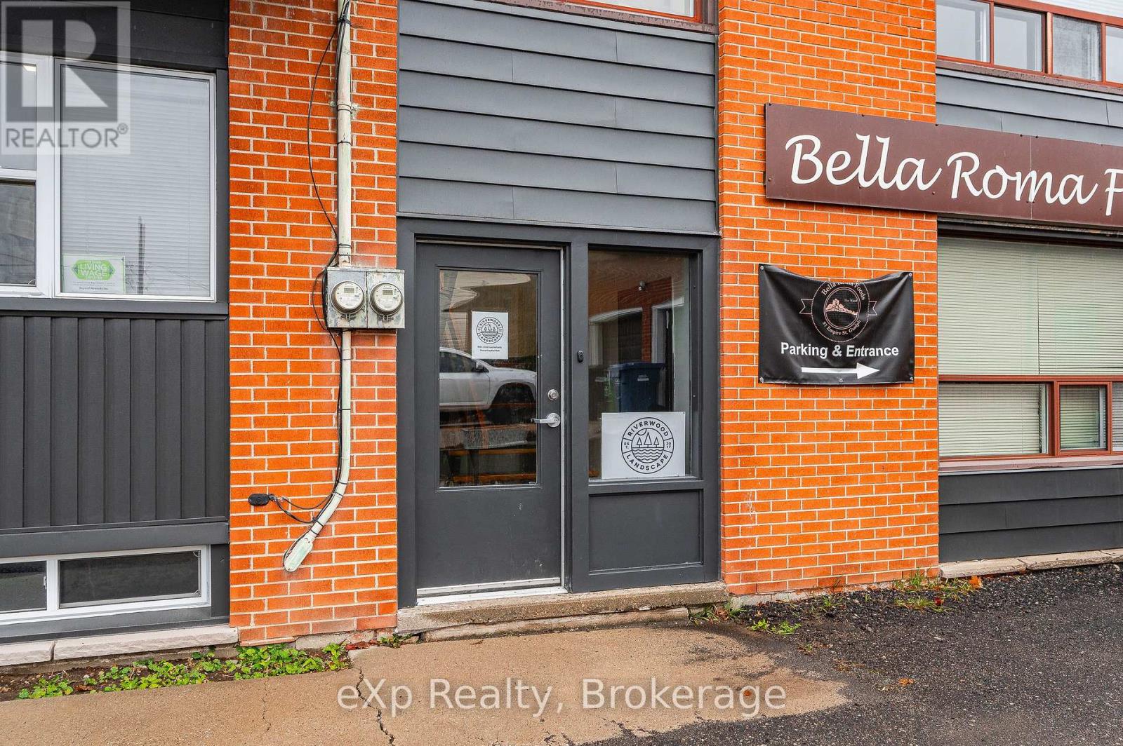 B - 37 Empire Street, Guelph (St. Patrick's Ward), Ontario  N1E 2Y4 - Photo 6 - X12693286