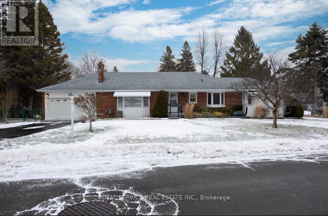 1 Acadia Drive, Cobourg, Ontario  K9A 1T8 - Photo 2 - X12693240