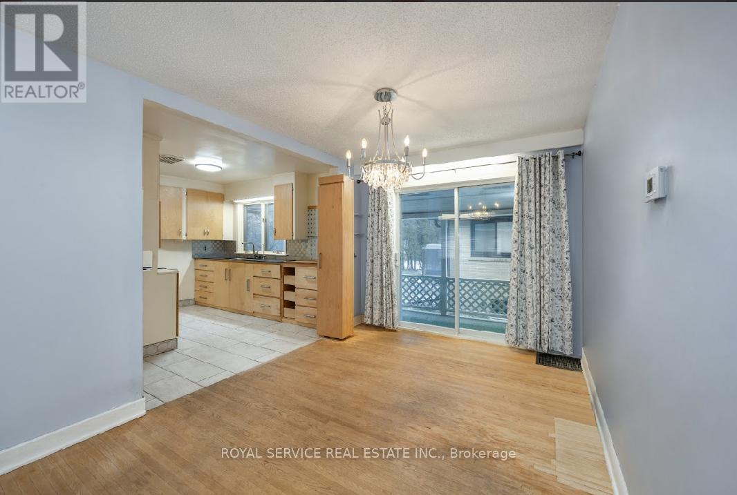 1 Acadia Drive, Cobourg, Ontario  K9A 1T8 - Photo 9 - X12693240