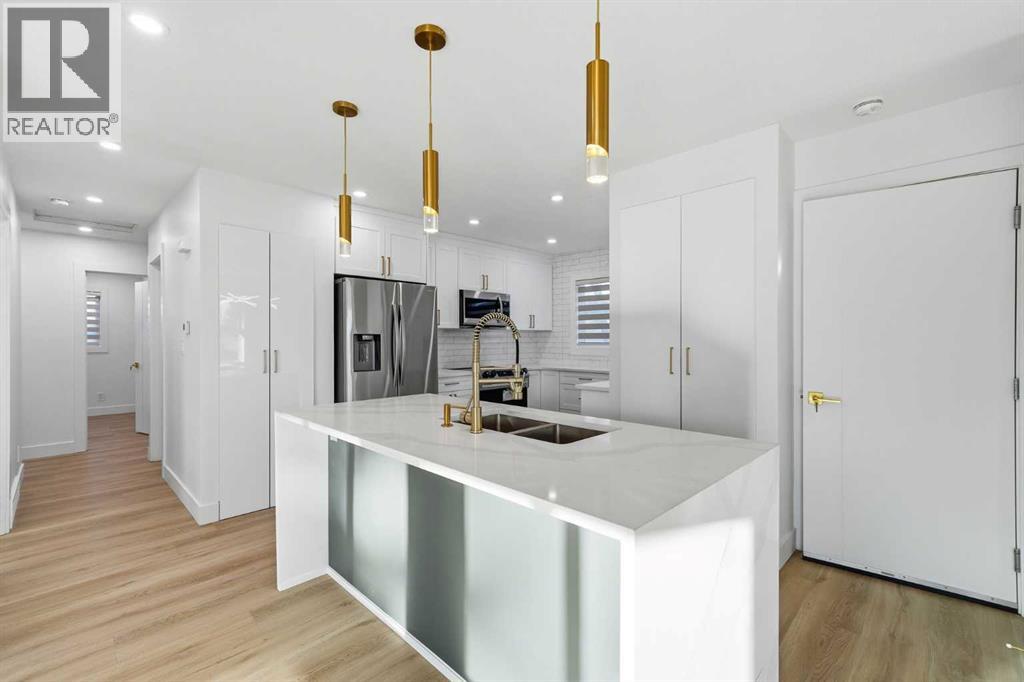 304 Huntbourne Hill Ne, Calgary, Alberta  T2K 3Y4 - Photo 6 - A2278014