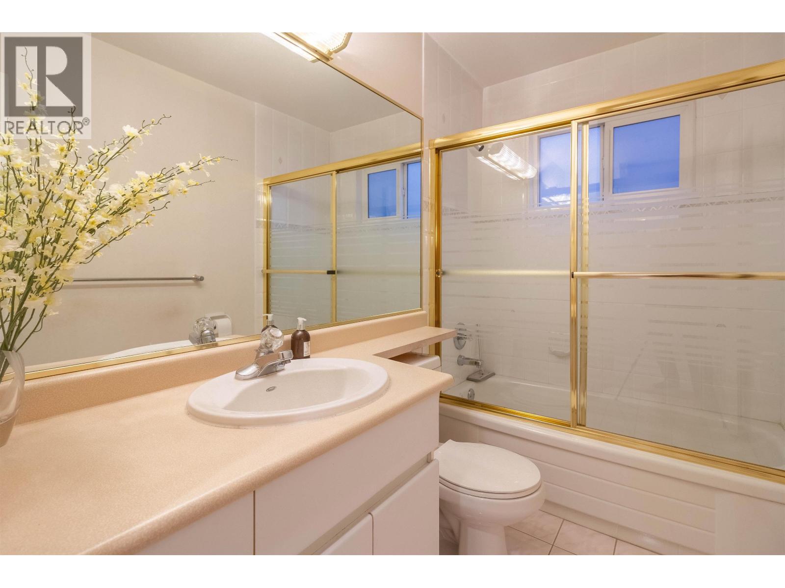 2468 E 4th Avenue, Vancouver, British Columbia  V5M 1J9 - Photo 12 - R3079060