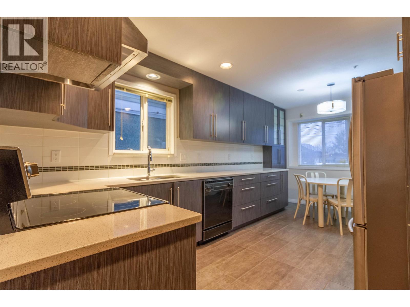 2468 E 4th Avenue, Vancouver, British Columbia  V5M 1J9 - Photo 6 - R3079060