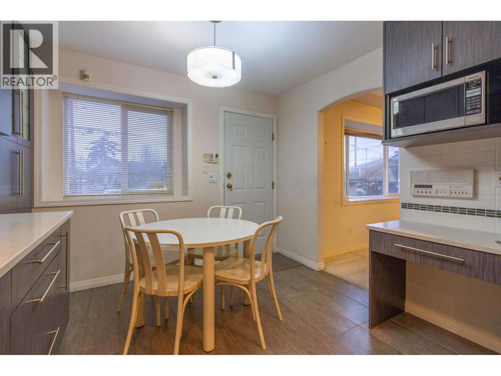 2468 E 4th Avenue, Vancouver, British Columbia  V5M 1J9 - Photo 7 - R3079060