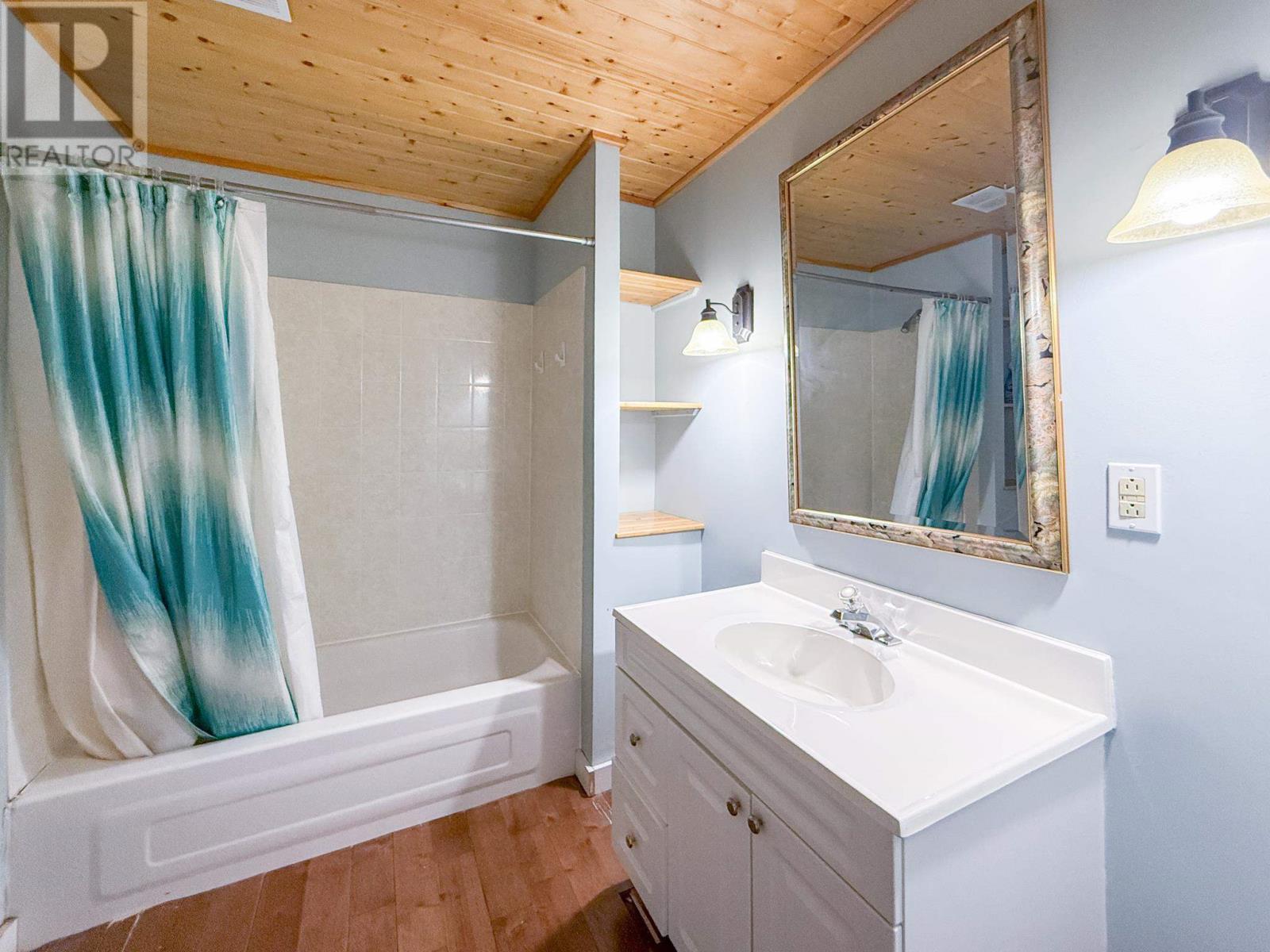 2-35 Poplar Bay, Kenora, Ontario  P0X 1C0 - Photo 29 - TB251749