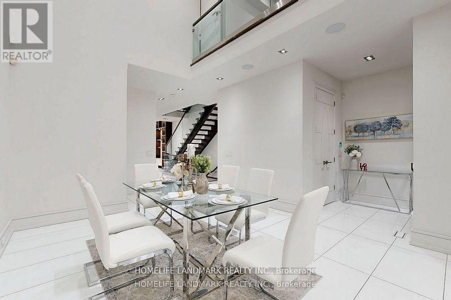 301 Jedburgh Road, Toronto, Ontario  M5M 3K5 - Photo 9 - C12656556