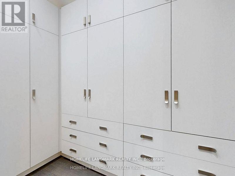 301 Jedburgh Road, Toronto, Ontario  M5M 3K5 - Photo 34 - C12656556