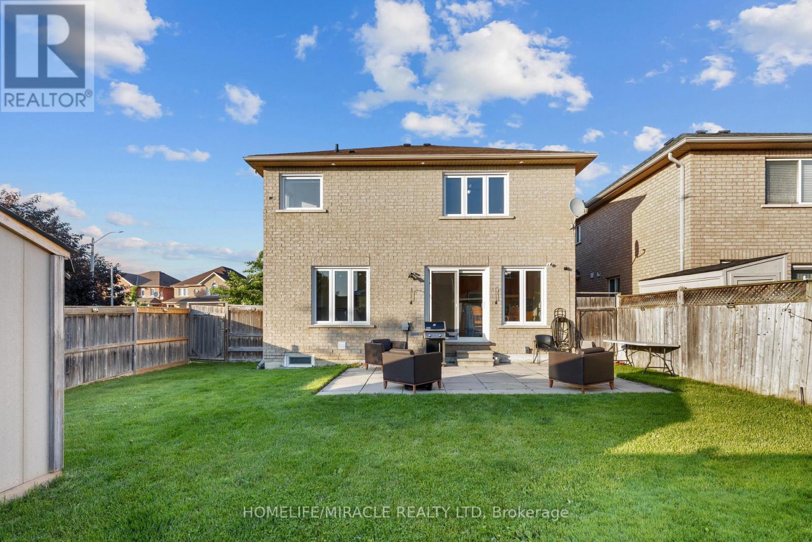 44 Newark Way, Brampton, Ontario  L7A 2W8 - Photo 48 - W12439403