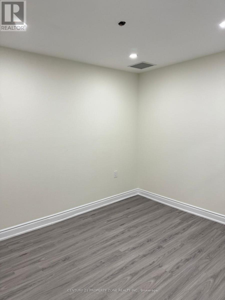 22 - 7050 Bramalea Road, Mississauga, Ontario  L5S 1S9 - Photo 4 - W12481102
