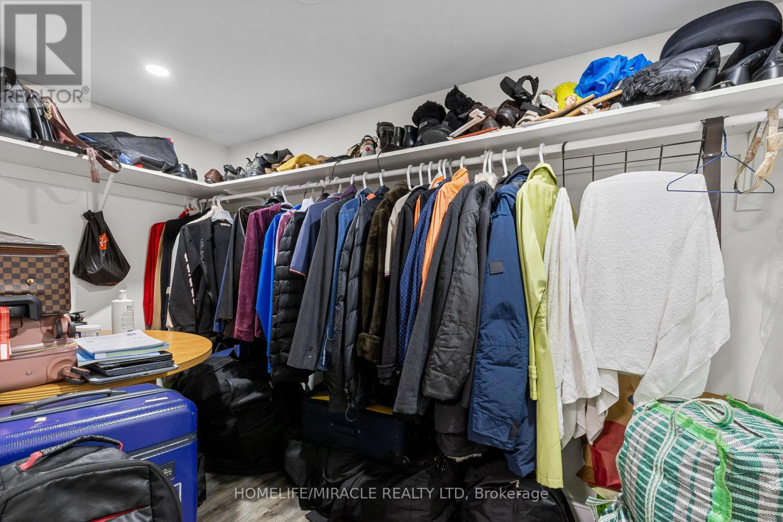 44 Newark Way, Brampton, Ontario  L7A 2W8 - Photo 42 - W12439403