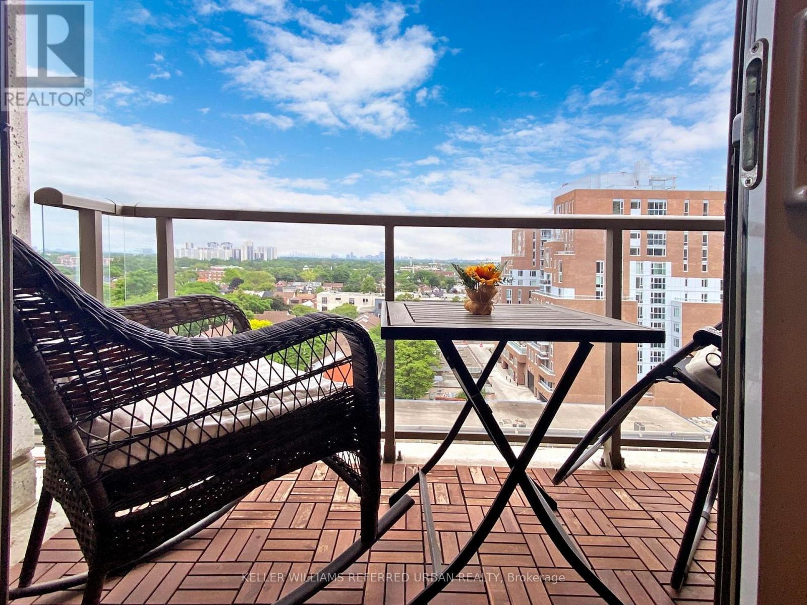 1010 - 816 Lansdowne Avenue, Toronto, Ontario  M6H 4K6 - Photo 15 - W12590616