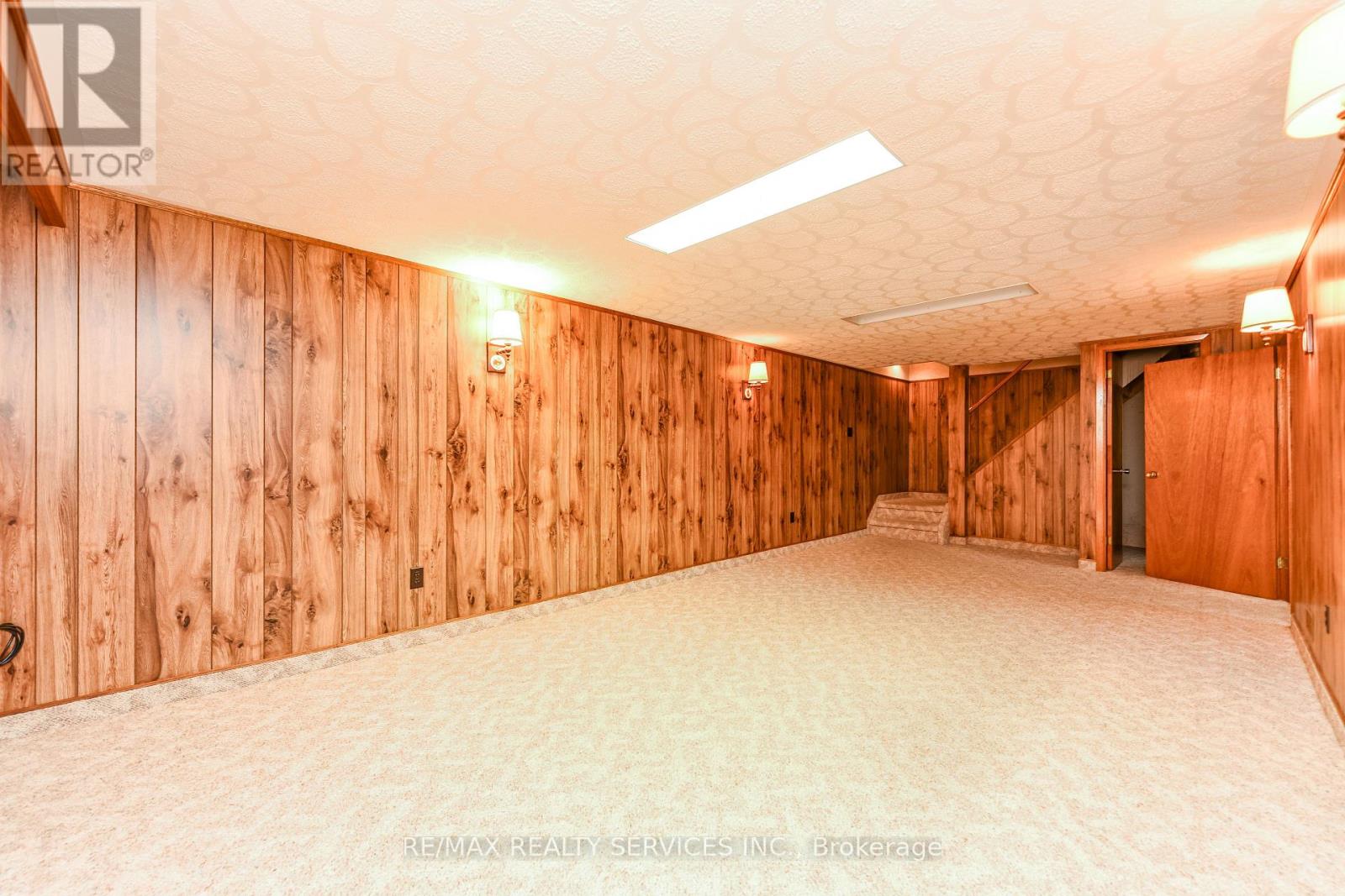 15 Richmond Drive, Brampton, Ontario  L6W 2E7 - Photo 28 - W12692976