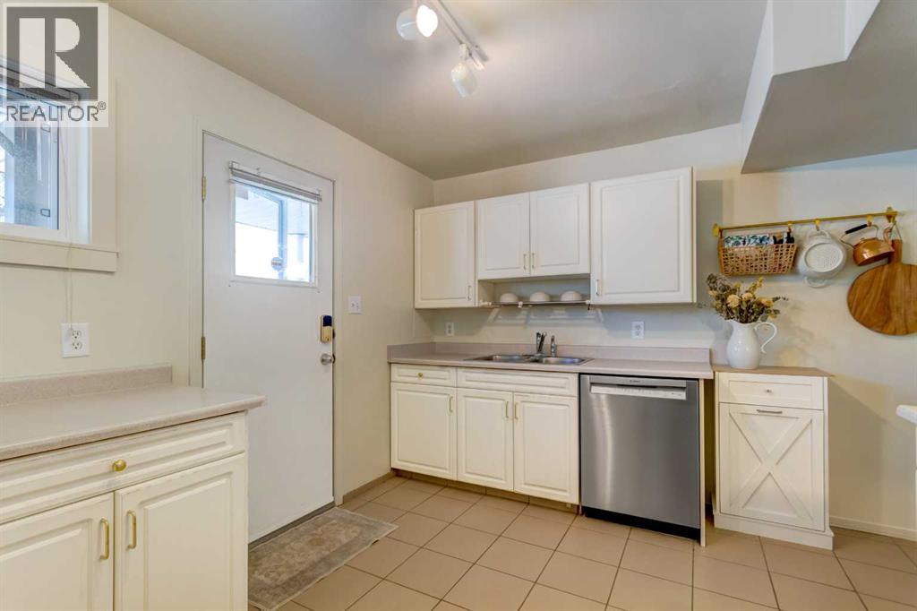 521, 4525 31 Street Sw, Calgary, Alberta  T3E 2P8 - Photo 12 - A2278928