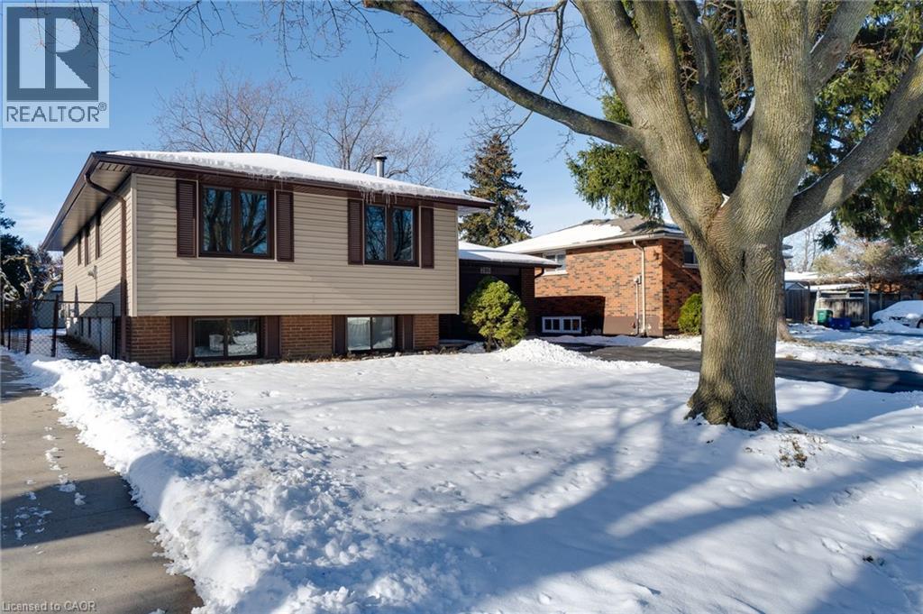 286 West 18th Street, Hamilton, Ontario  L9C 4H2 - Photo 4 - 40793336