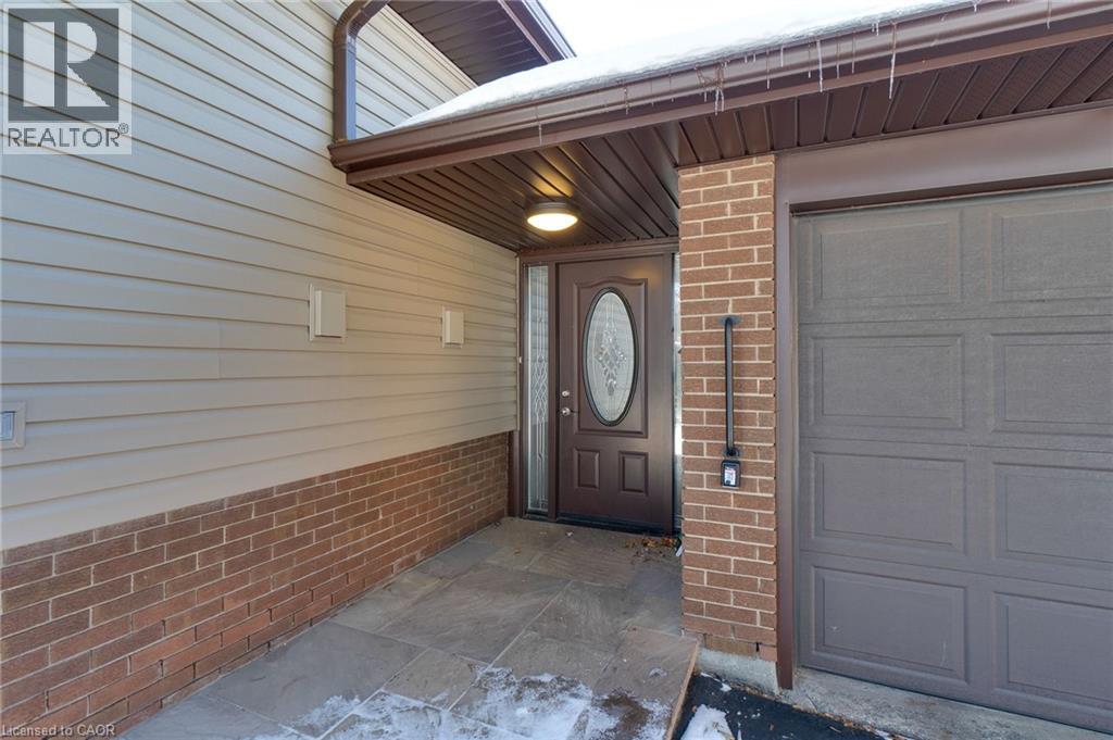 286 West 18th Street, Hamilton, Ontario  L9C 4H2 - Photo 5 - 40793336