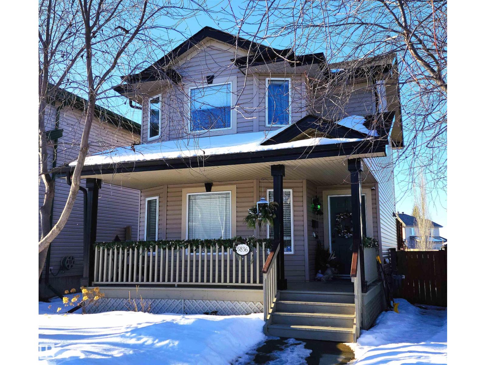 5836 204 St Nw, Edmonton, Alberta  T6M 2Z2 - Photo 1 - E4469555