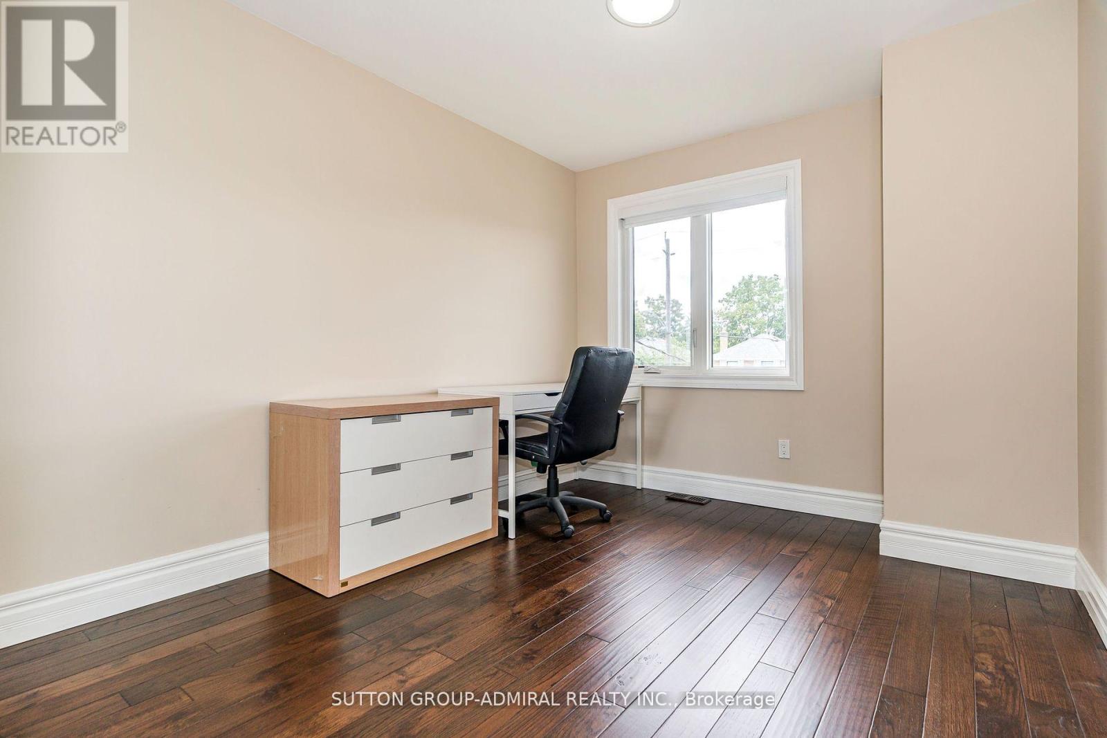 24 Ranee Avenue, Toronto, Ontario  M6A 1M6 - Photo 26 - C12693116