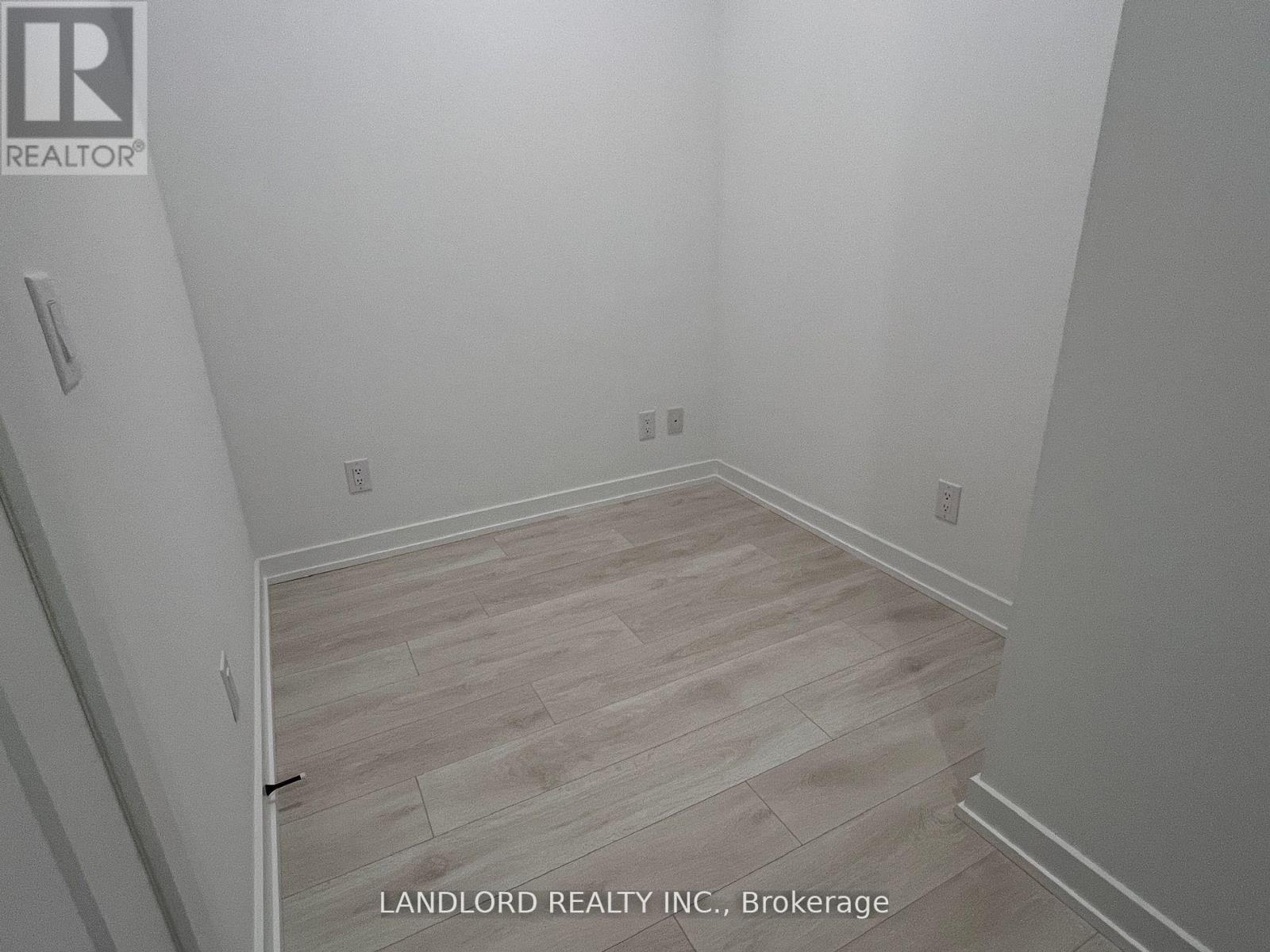 323 - 5 Defries Street, Toronto, Ontario  M5A 0W7 - Photo 13 - C12693160