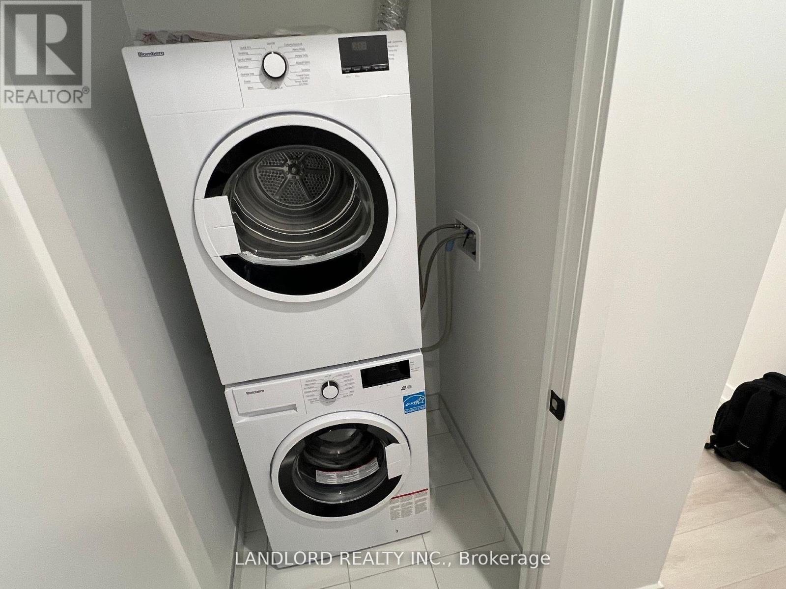 323 - 5 Defries Street, Toronto, Ontario  M5A 0W7 - Photo 14 - C12693160