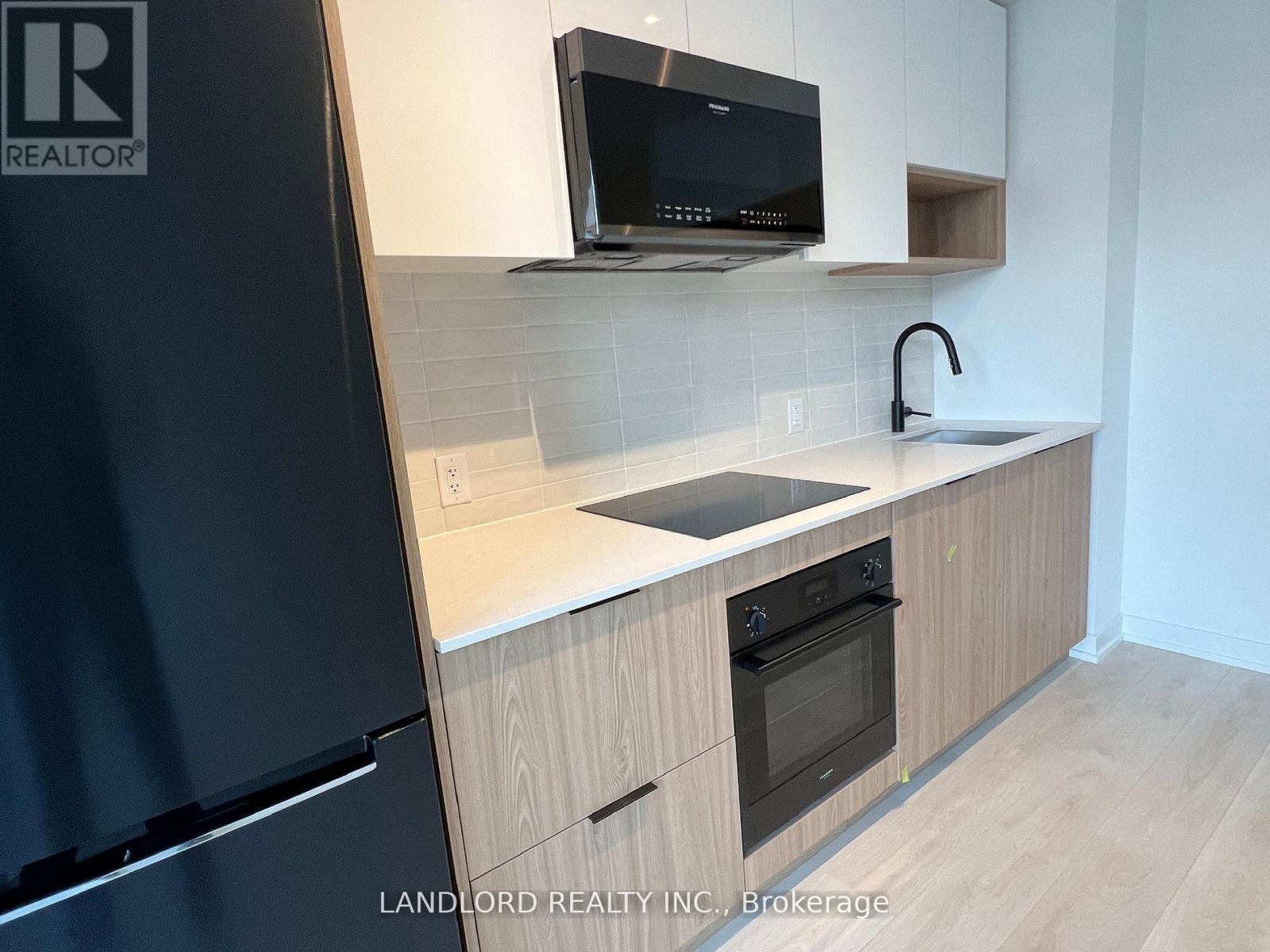 323 - 5 Defries Street, Toronto, Ontario  M5A 0W7 - Photo 3 - C12693160