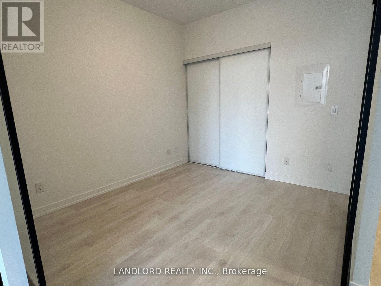 323 - 5 Defries Street, Toronto, Ontario  M5A 0W7 - Photo 7 - C12693160