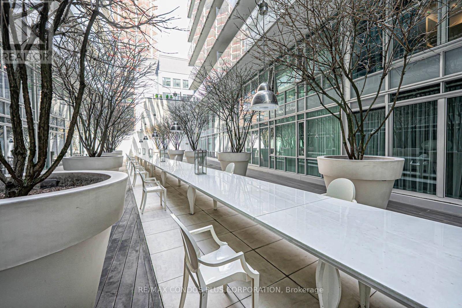 424 - 75 Portland Street, Toronto, Ontario  M5V 2M9 - Photo 28 - C12693174