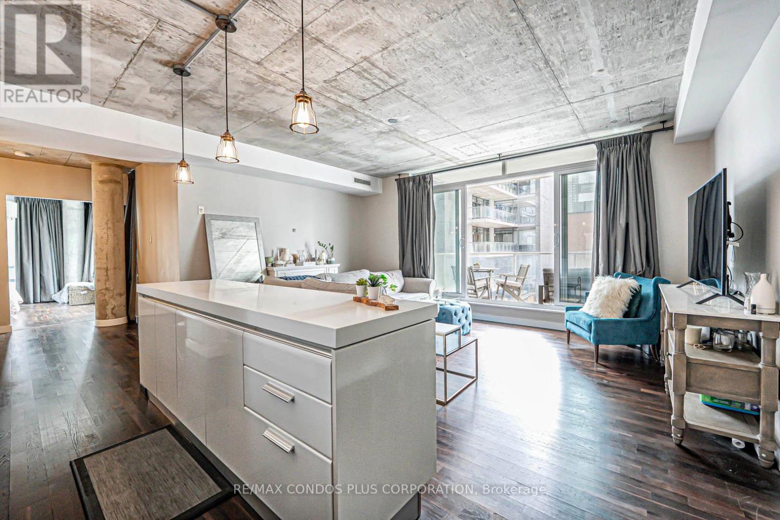 424 - 75 Portland Street, Toronto, Ontario  M5V 2M9 - Photo 5 - C12693174