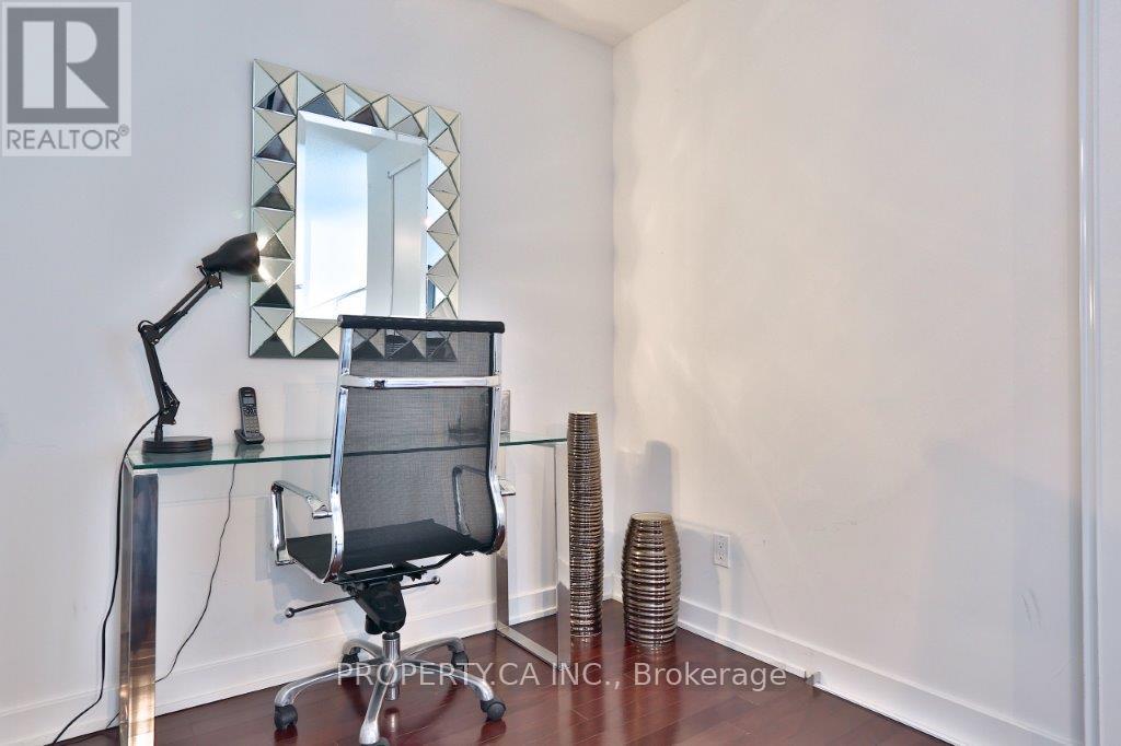 3105 - 33 Charles Street E, Toronto, Ontario  M4Y 1R9 - Photo 12 - C12693256