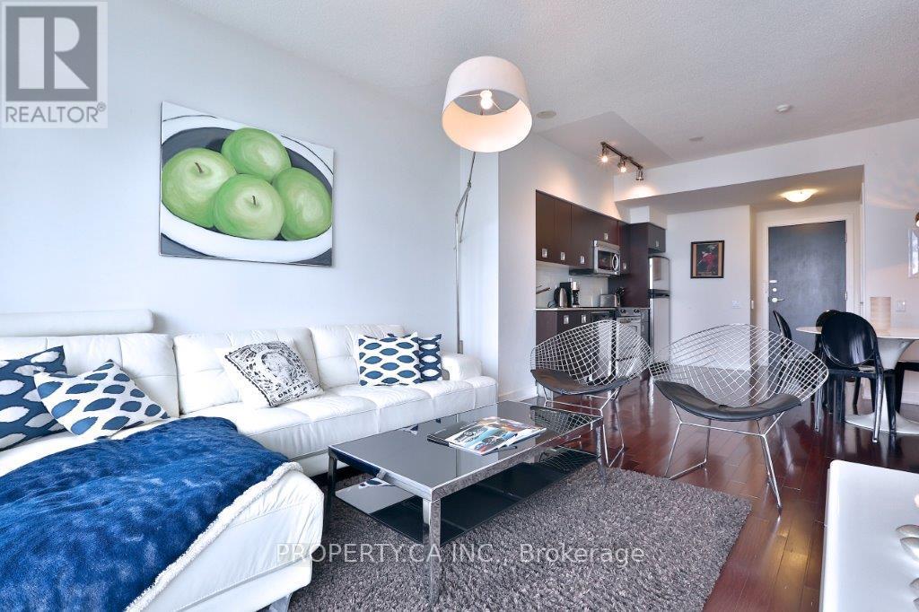 3105 - 33 Charles Street E, Toronto, Ontario  M4Y 1R9 - Photo 8 - C12693256