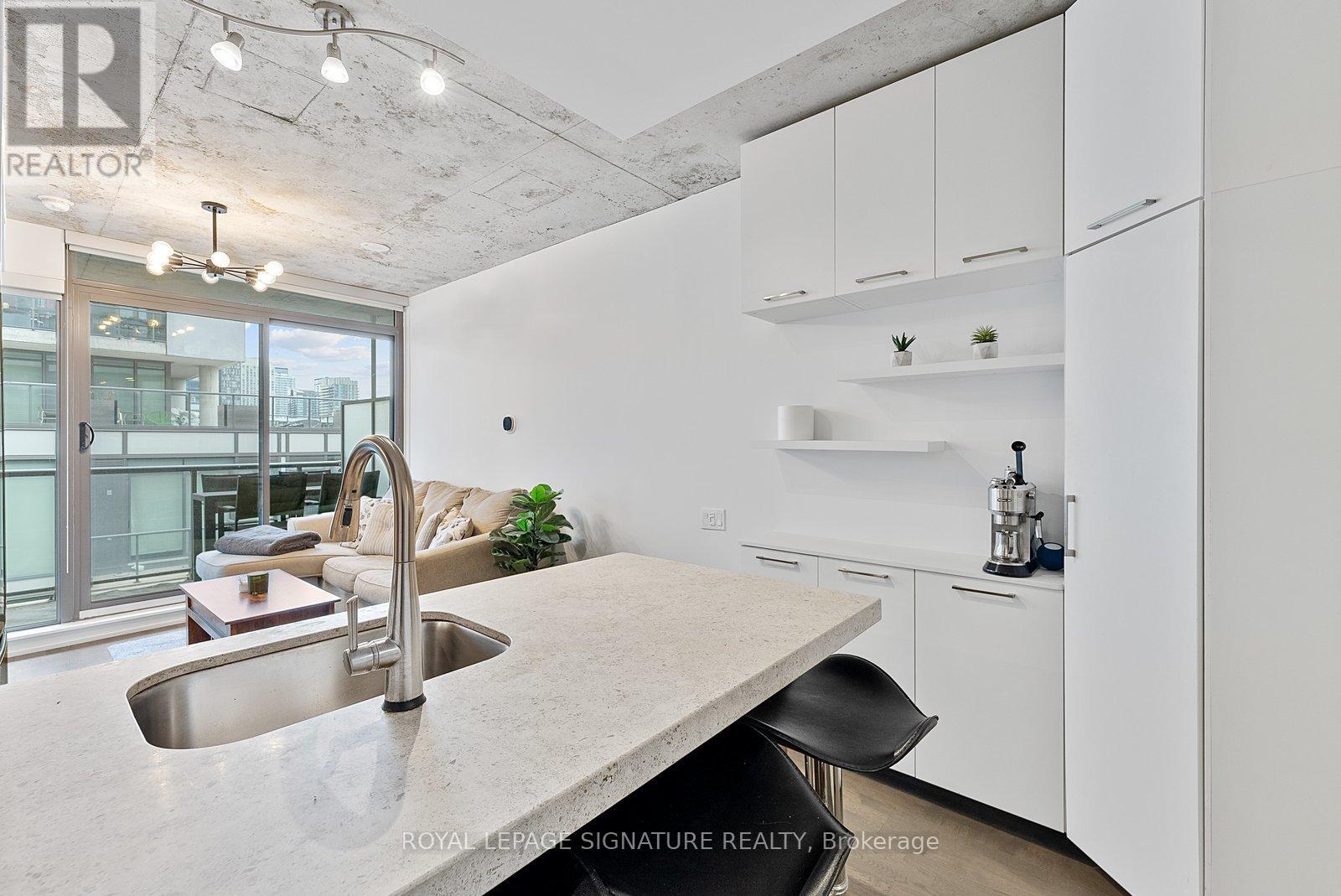 913 - 461 Adelaide Street W, Toronto, Ontario  M5V 1T1 - Photo 6 - C12693270