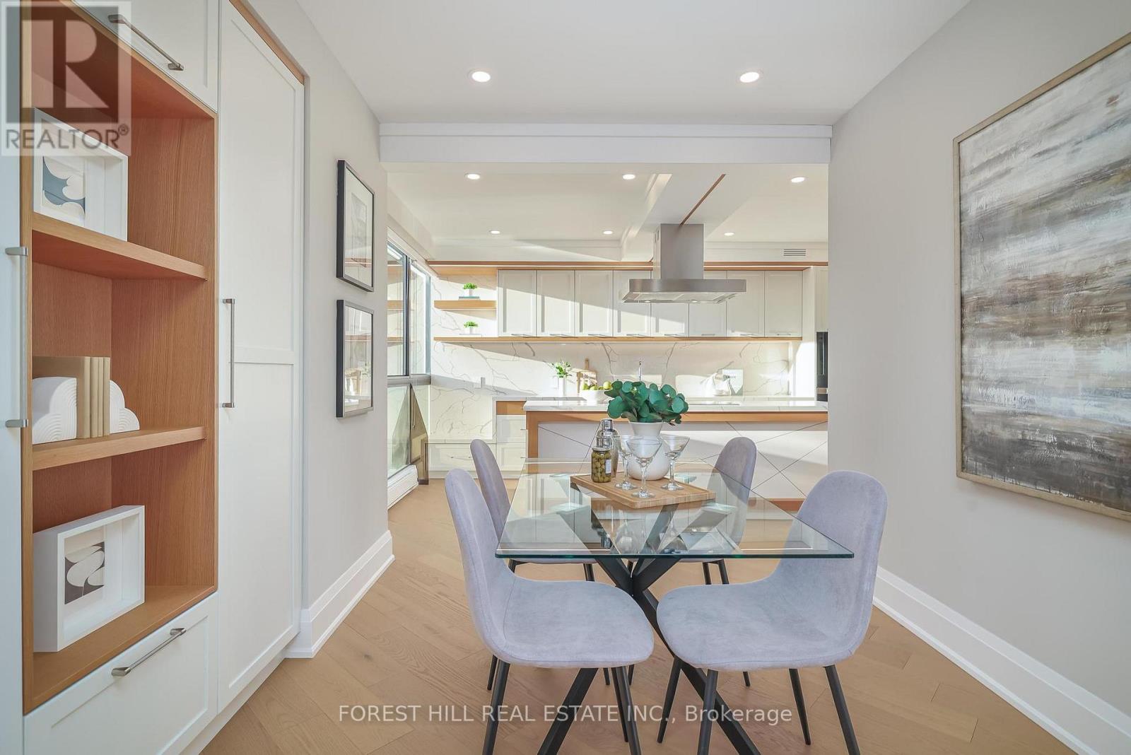 301 - 342 Spadina Road, Toronto, Ontario  M5P 2V4 - Photo 17 - C12693284