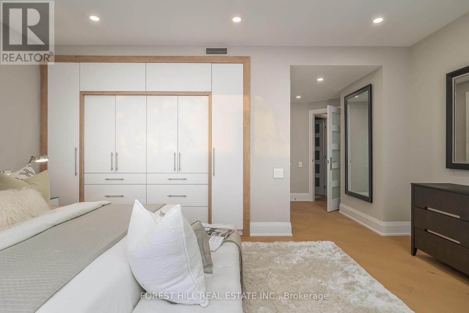 301 - 342 Spadina Road, Toronto, Ontario  M5P 2V4 - Photo 24 - C12693284