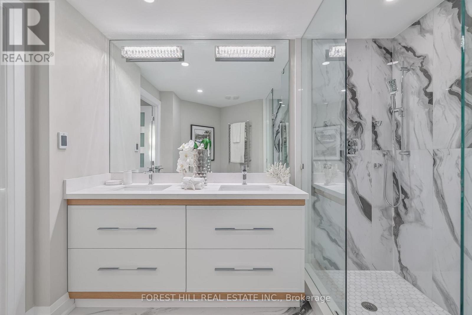 301 - 342 Spadina Road, Toronto, Ontario  M5P 2V4 - Photo 26 - C12693284