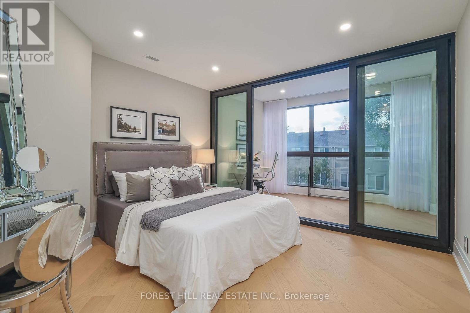 301 - 342 Spadina Road, Toronto, Ontario  M5P 2V4 - Photo 28 - C12693284