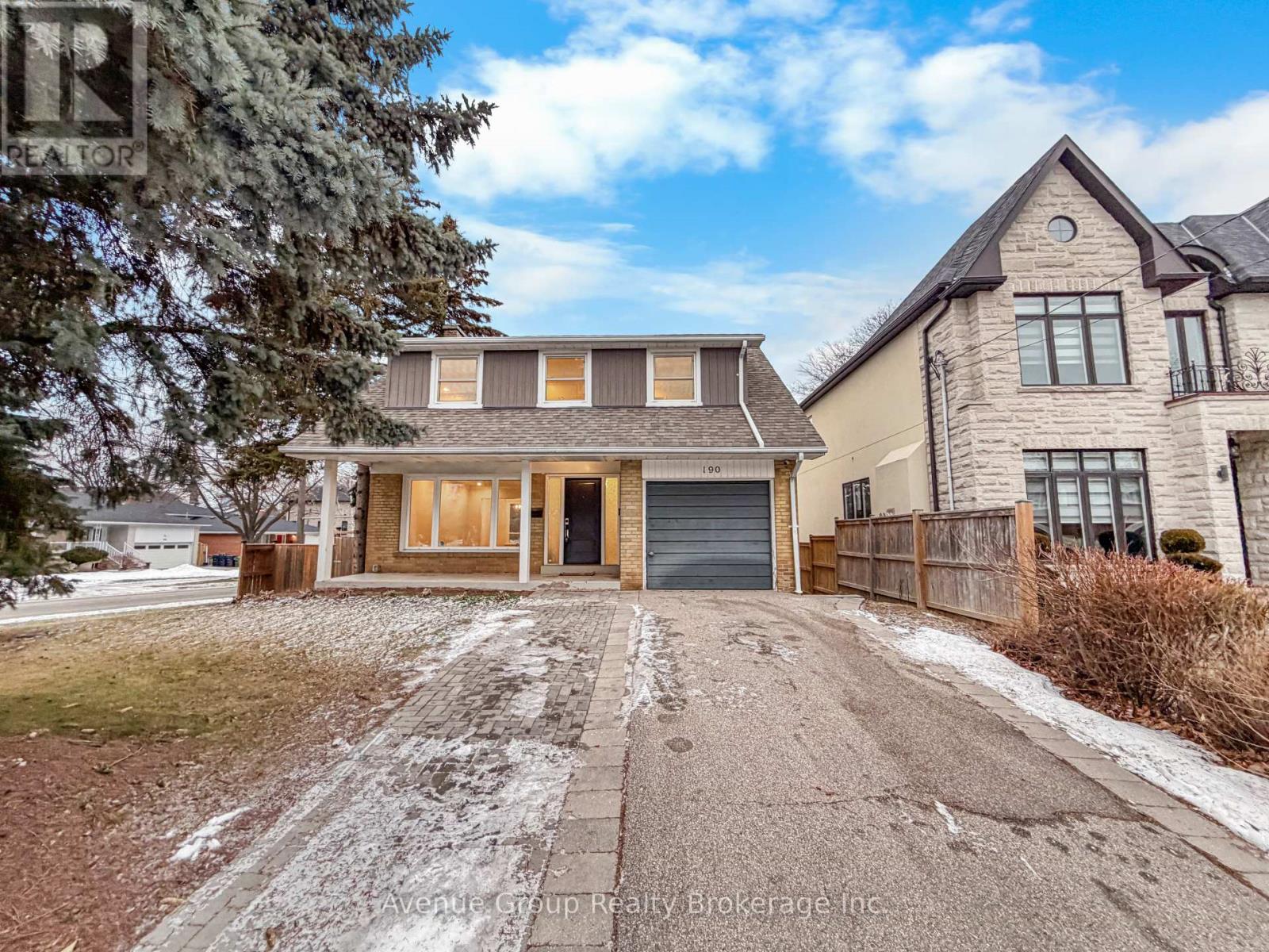 Upper - 190 Northwood Drive, Toronto, Ontario  M2M 2K4 - Photo 3 - C12693292