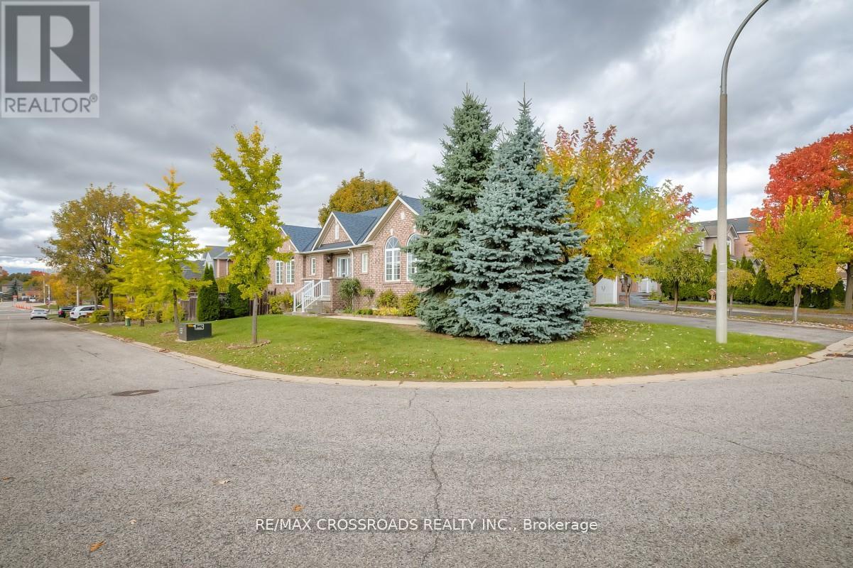 26 Lurosa Crescent, Whitby (Taunton North), Ontario  L1R 3A9 - Photo 24 - E12693118