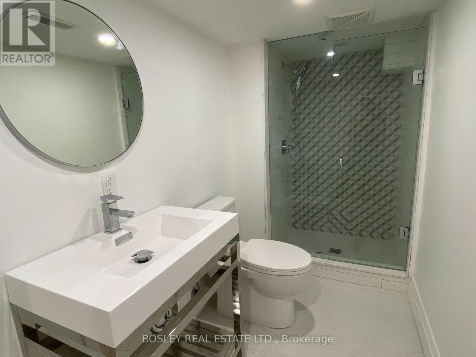 78 Kingsmount Park Road, Toronto, Ontario  M4L 3L4 - Photo 23 - E12693136