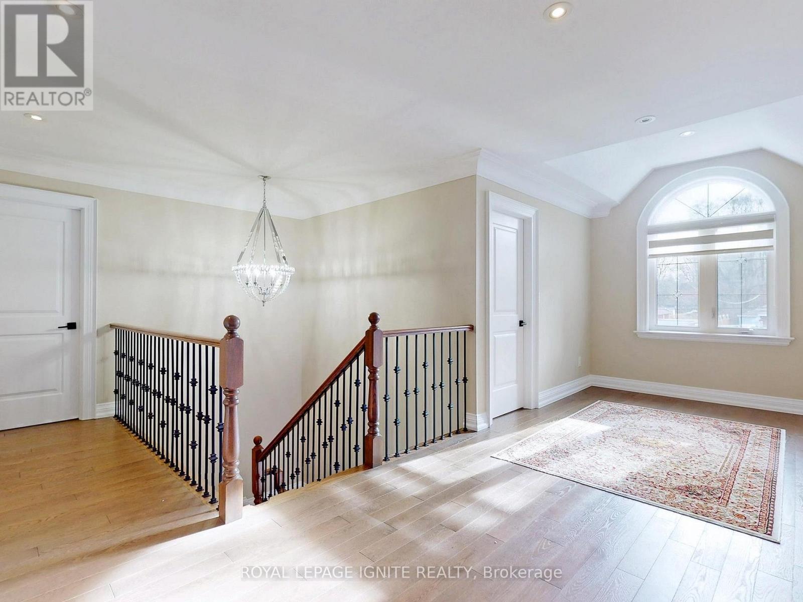 20 Chatterton Boulevard, Toronto, Ontario  M1M 2G2 - Photo 3 - E12693170