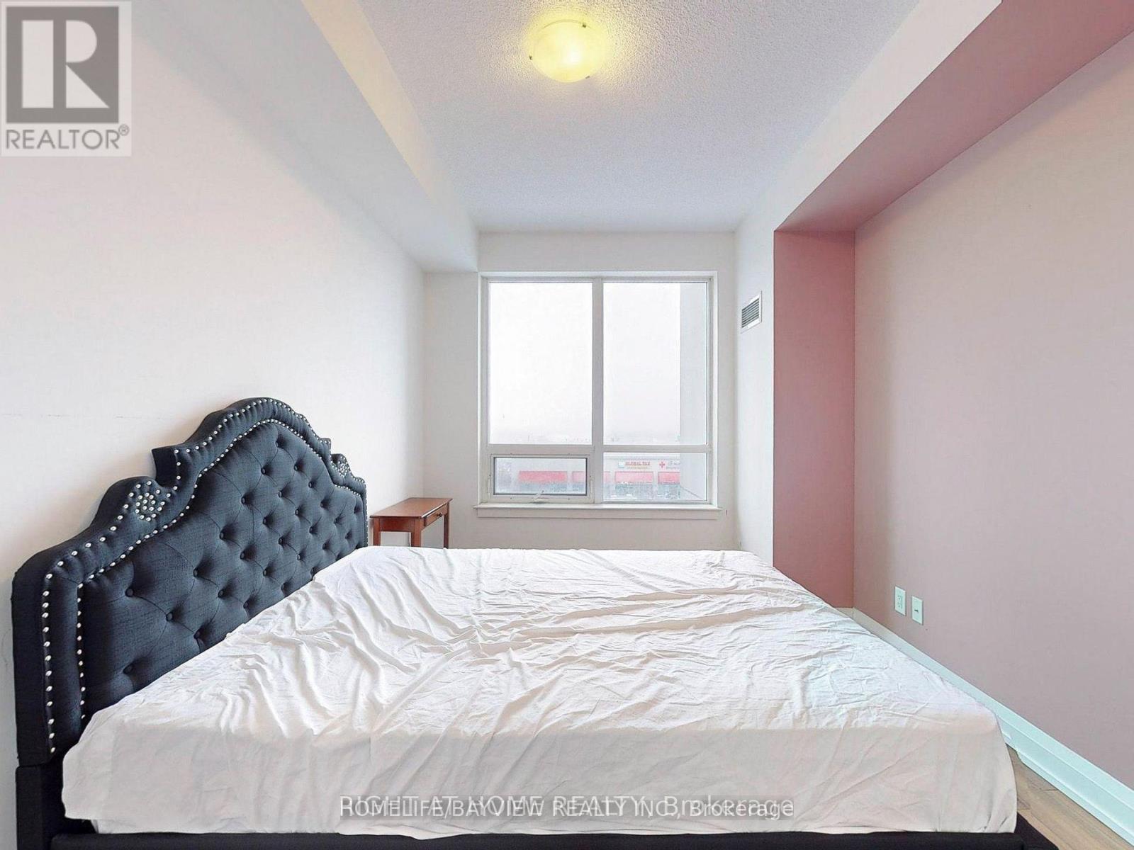 535 - 7165 Yonge Street, Markham, Ontario  L3T 0C9 - Photo 6 - N12693138