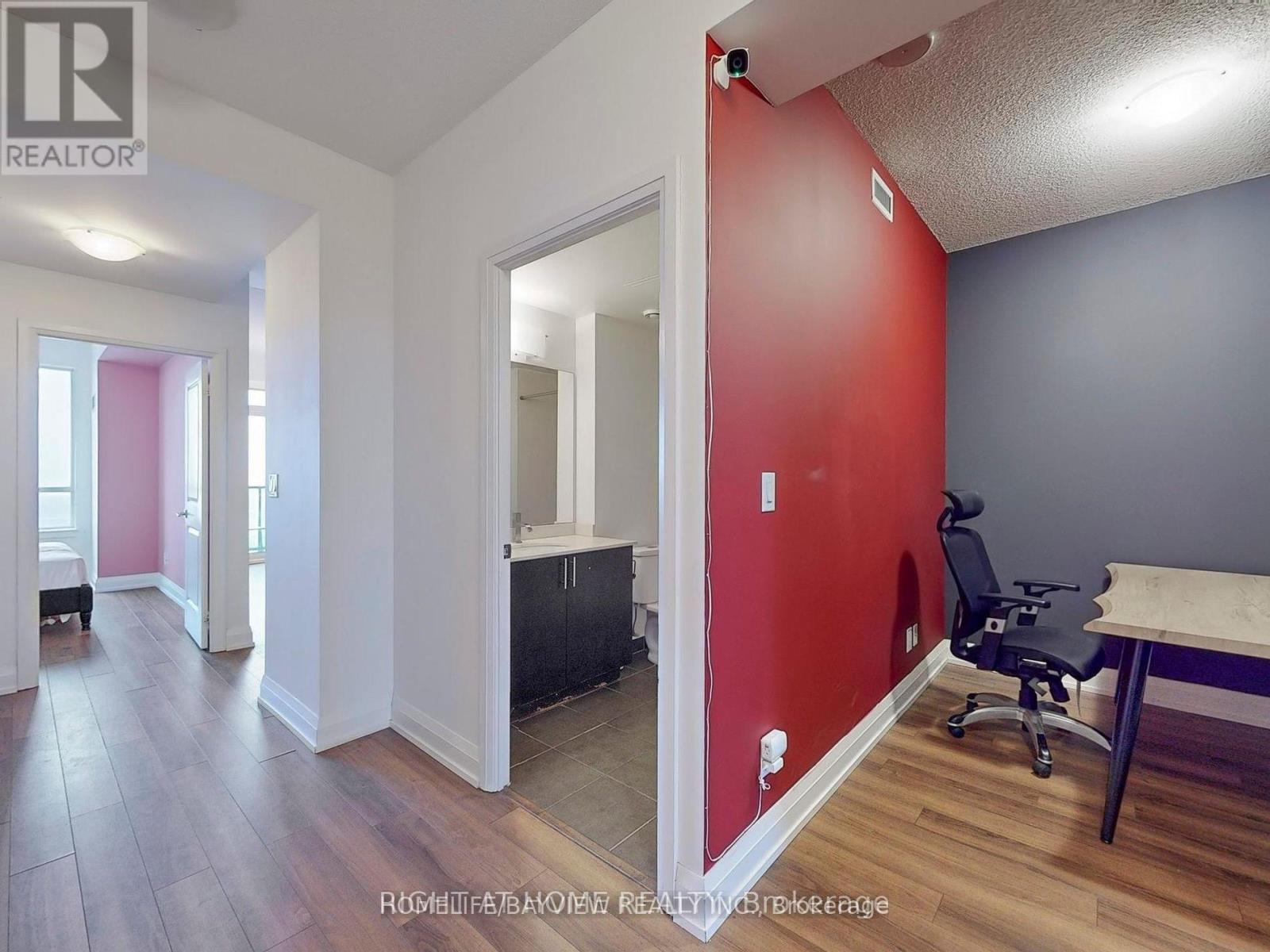 535 - 7165 Yonge Street, Markham, Ontario  L3T 0C9 - Photo 9 - N12693138