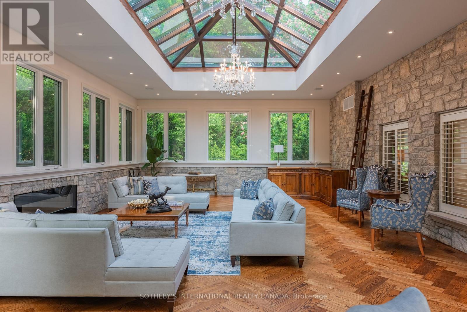 101 Paula Court, Vaughan, Ontario  L0J 1C0 - Photo 17 - N12693264